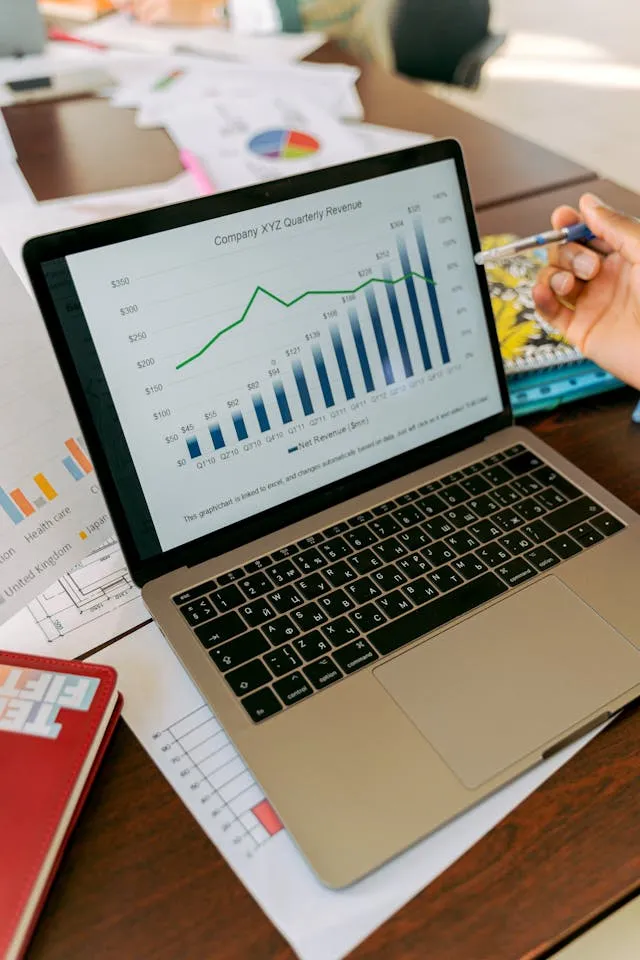 Factors to consider when deciding a mcst accounting software solution - REALTIMME